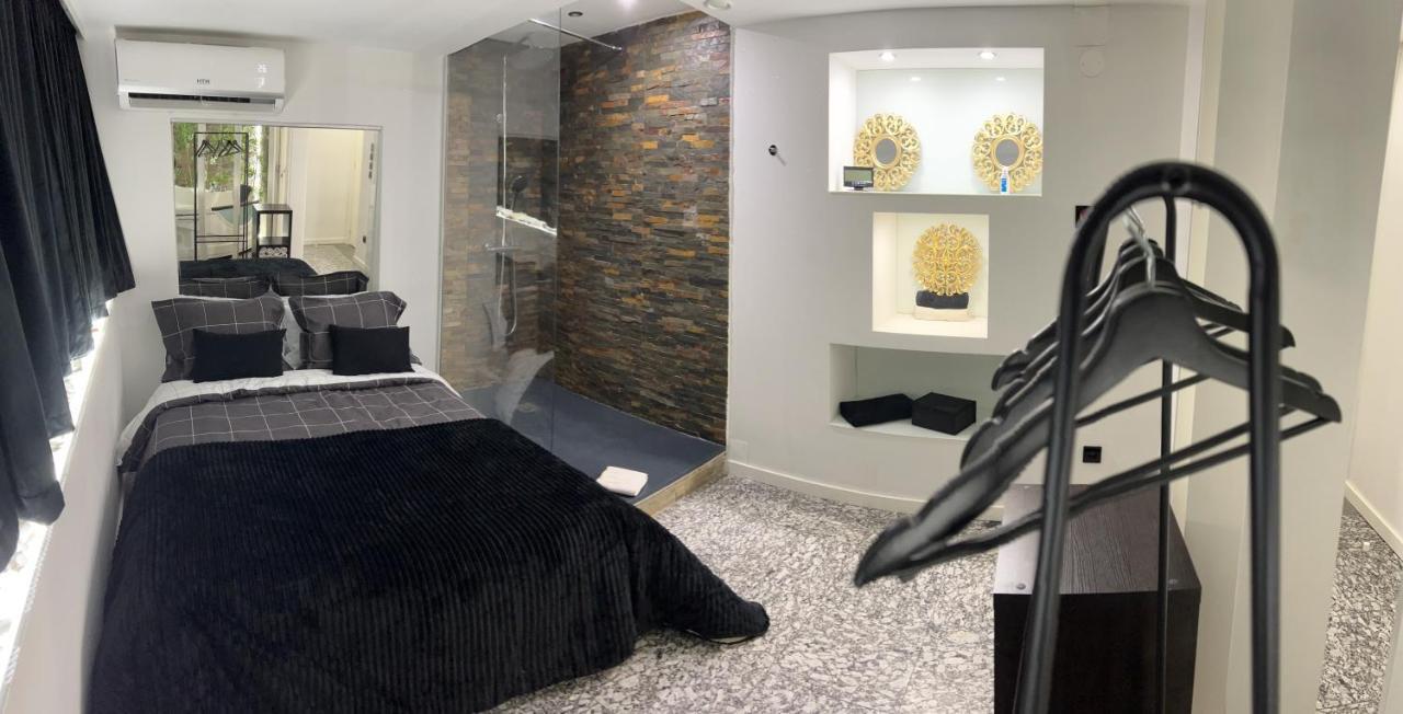 Modern Room With Indoor Shower Near The River - Quarto Moderno Com Duche Interior Proximo Da Ribeira Vila Nova de Gaia Ngoại thất bức ảnh